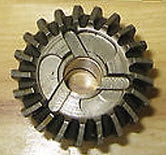 ШЕСТЕРНЯ & ВТУЛКА В СБОРЕ(Передний Ход) - 0390295