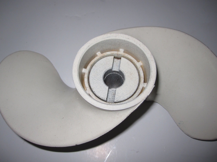 ГРЕБНОЙ ВИНТ, Пластик(8x7-1/4) - 0385319, См.Замену: 0763745 ГРЕБНОЙ ВИНТ, Пластик(8x7-1/4) - 0385319, См.Замену: 0763745