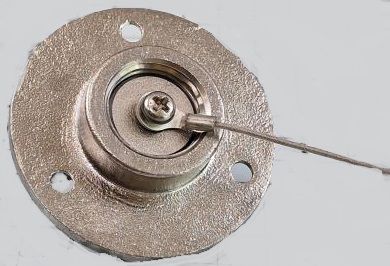 Cливная Пробка со страхующим тросиком, диаметр 29 мм, нержавеющая сталь